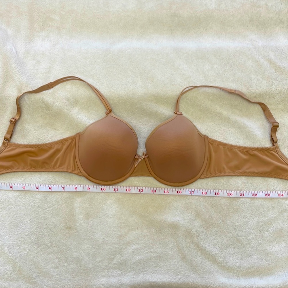 EUC Chantelle 34C bra
